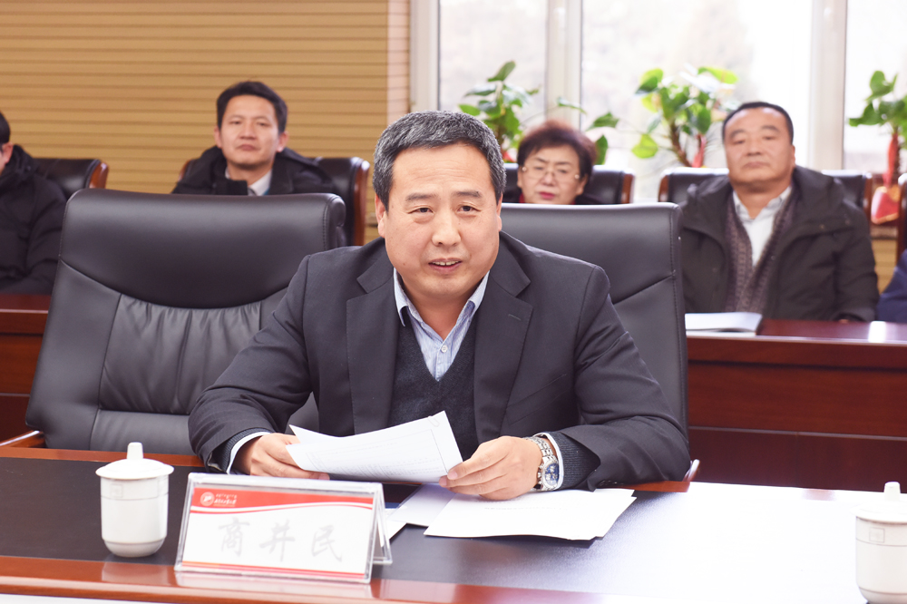 自治区党委组织部宣布我校领导班子成员任免决定